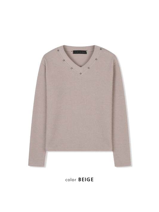 Star Stud V-Neck Ribbed Knit BEIGE フロントスタイル
