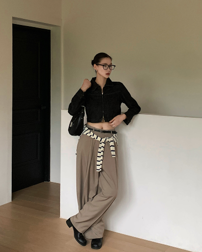 MAGNOLIA Urban Drape Wide Trousers(BLACK,CHARCOAL,BEIGE) 商品画像3/16