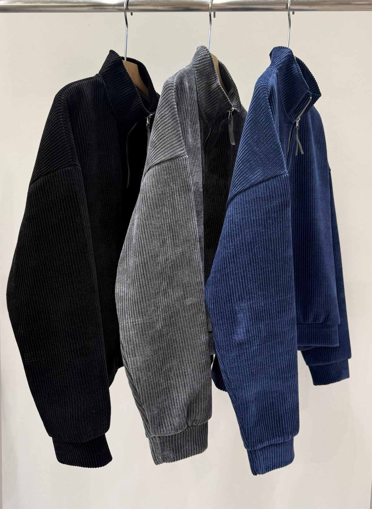 MAGNOLIA Velvet Rib Half-Zip Pullover(DEEP BLUE,CHARCOAL,BLACK) 商品画像2/12