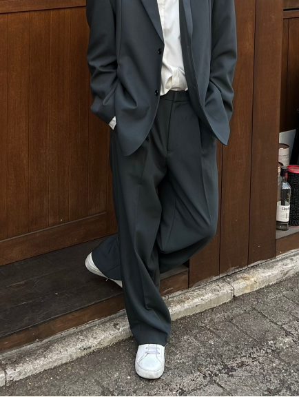 MAGNOLIA Vision Wide Straight Slacks(CHARCOAL,BLACK,G-BLUE) 商品画像1/22