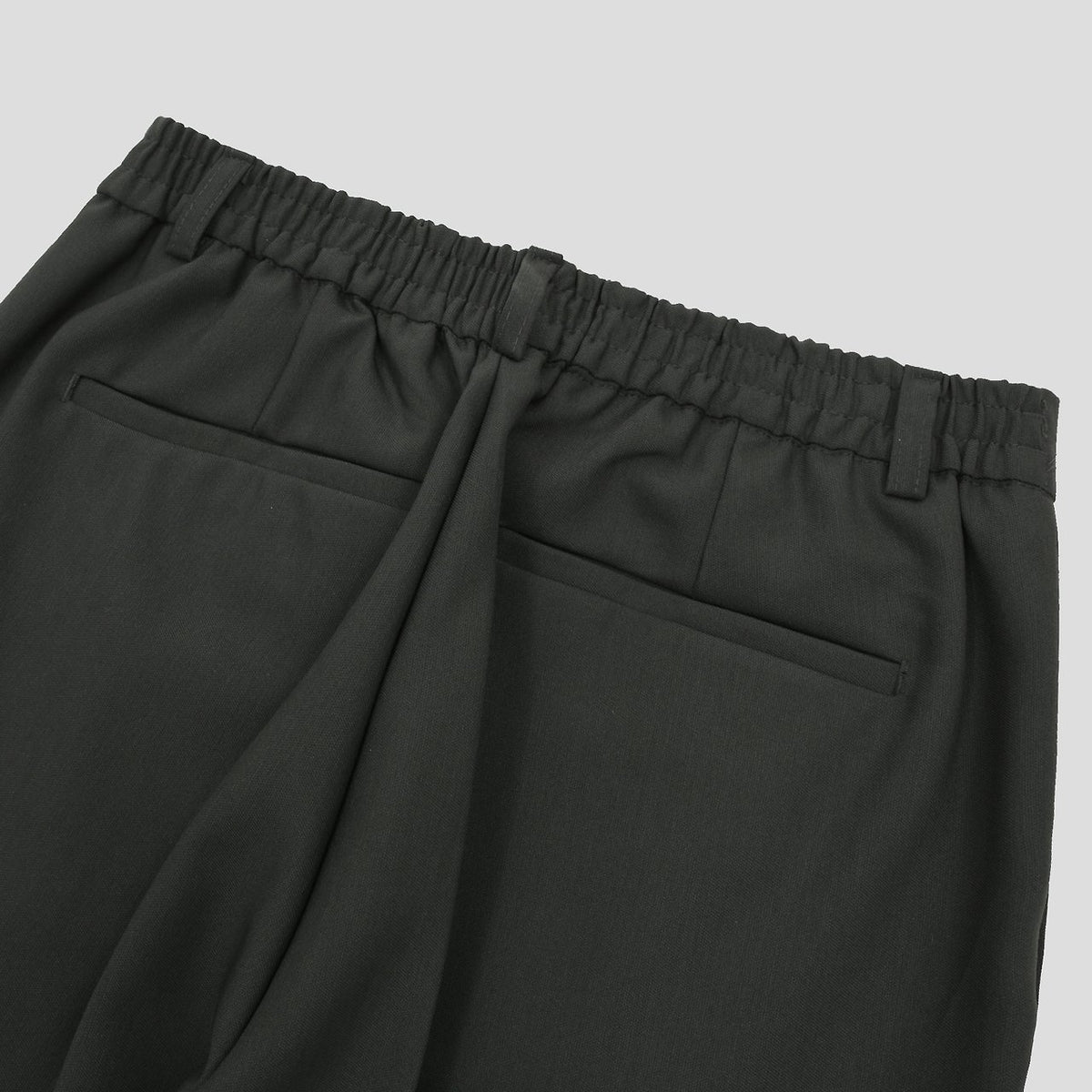 MAGNOLIA Wide Tuck Slacks(BLACK,MOCHA,GRAYISH BLUE) 商品画像13/14