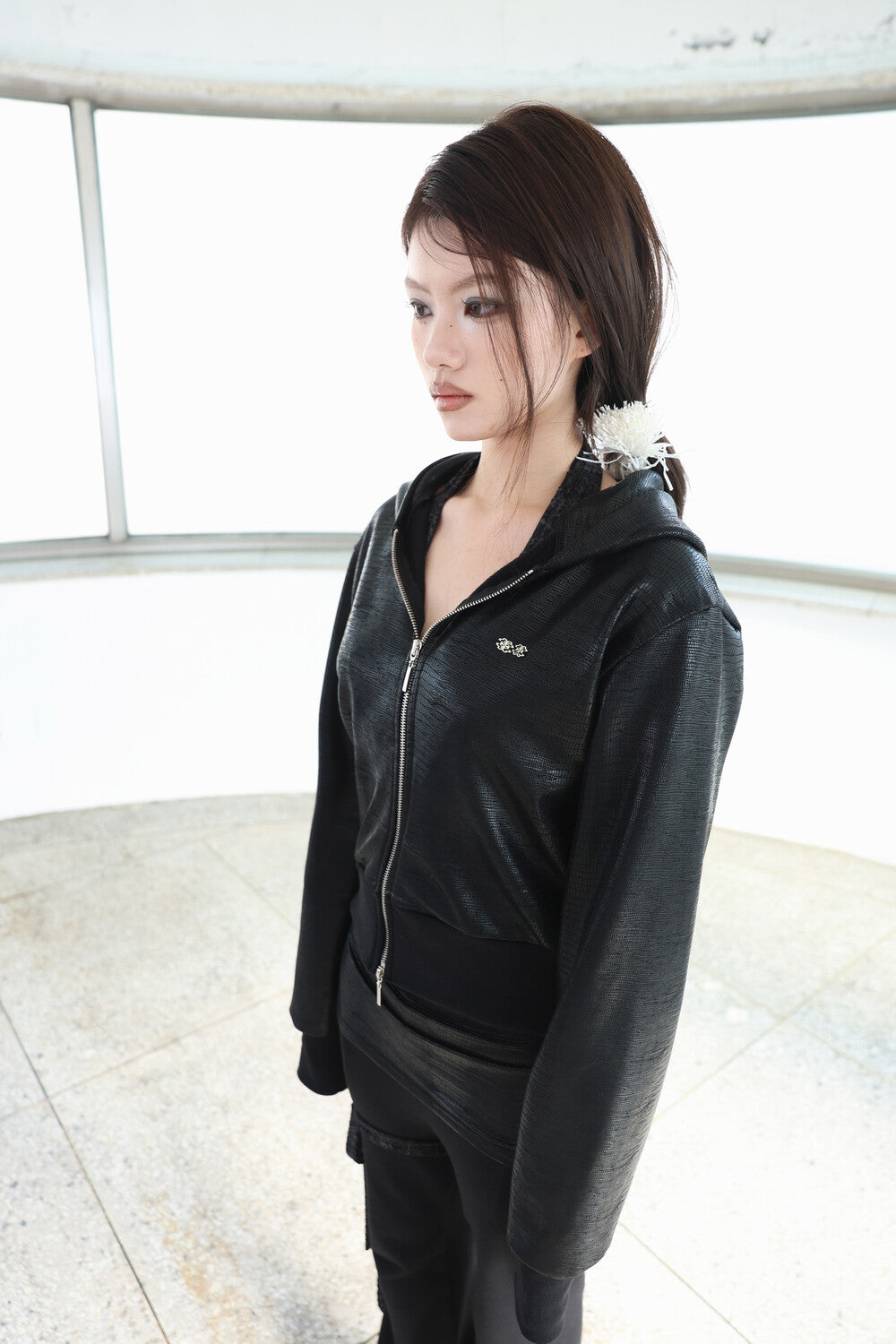 MIAE 2way レザー ジップアップ ブラック 2wayスタイル｜韓国ファッション 通販