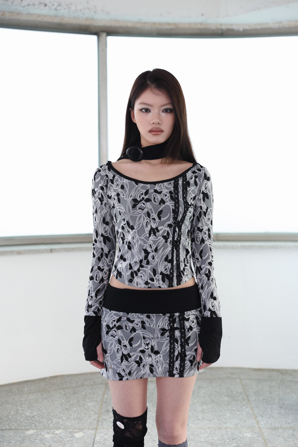 MIAE フローラル ジャカード スカート グレー｜垢抜け コーデ 韓国 レディース