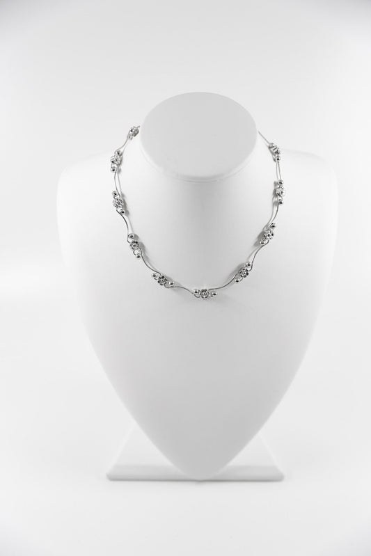 MIAE ブルームチョーカー シンプルスタイル｜韓国ファッション レディース 通販 20代 30代