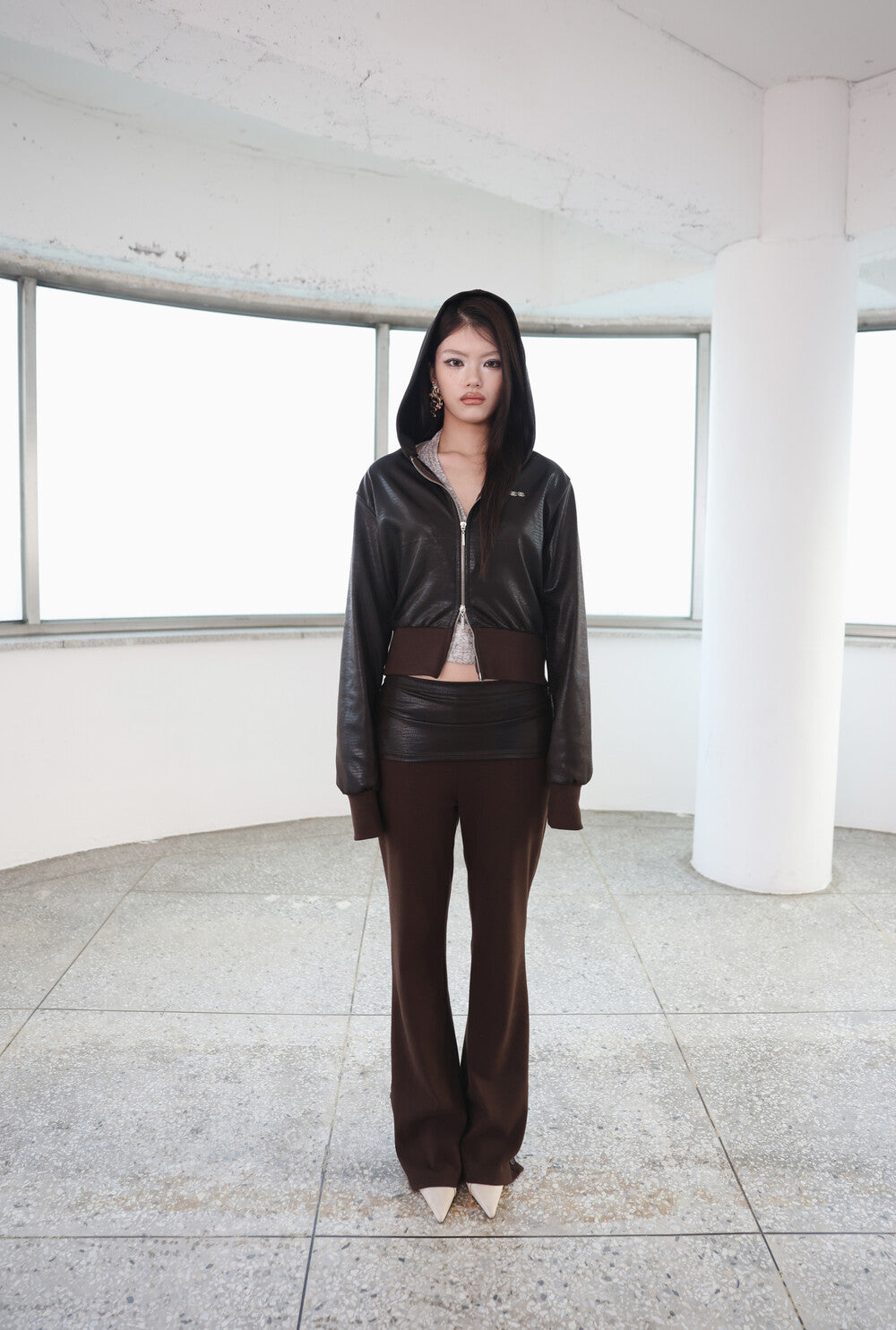 MIAE ブーツカット パンツ ブラウン 裾詳細｜きれいめ 韓国ファッション レディース