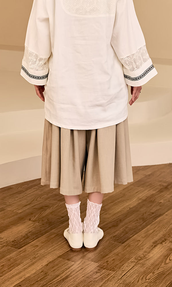 レキュリー キュロットパンツ ベージュ バックスタイル 韓国ミニマルコーデ