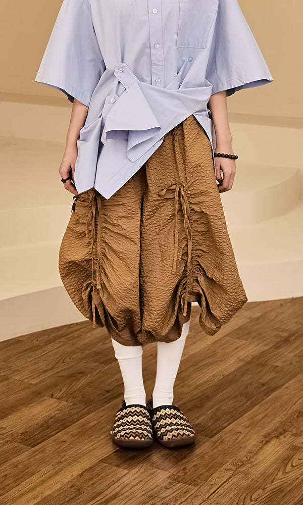 Reculer レキュリー シャーリングスカートパンツ ブラウン 正面 韓国ブランド 2025SS