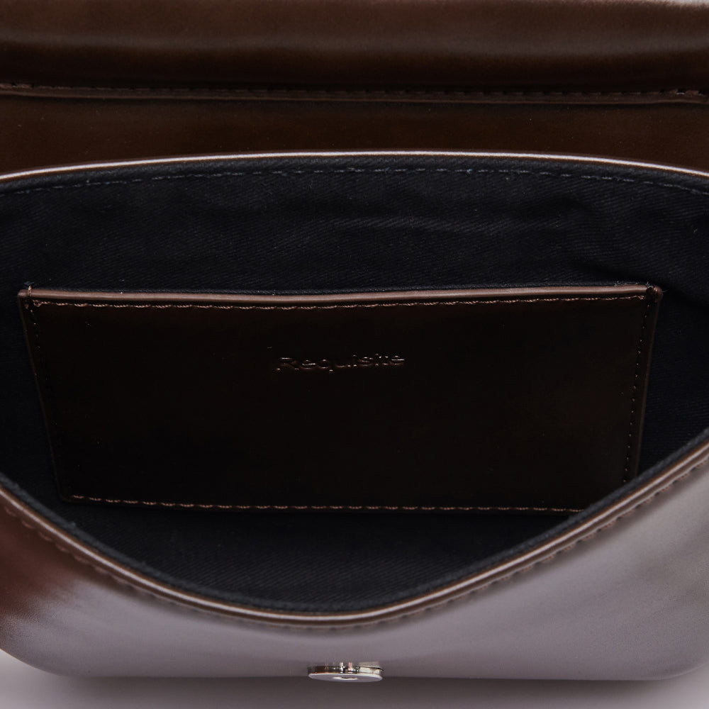 韓国 バッグ 人気 ブランド ミニマル デザイン