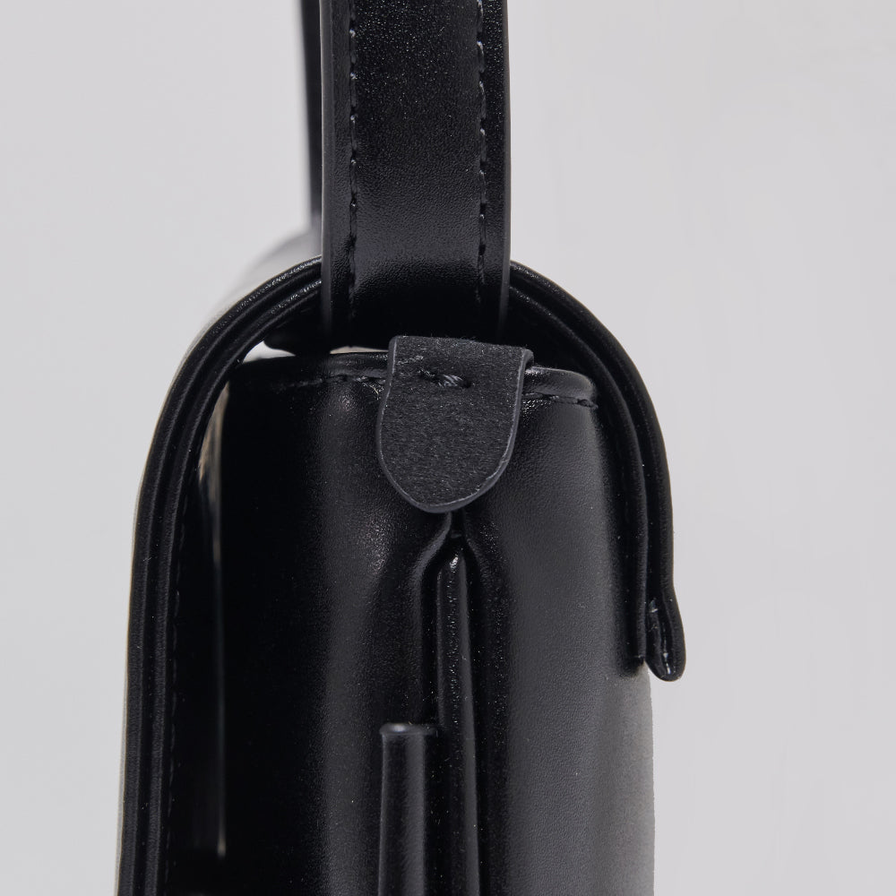 韓国 バッグ 人気 ブランド ミニマル デザイン