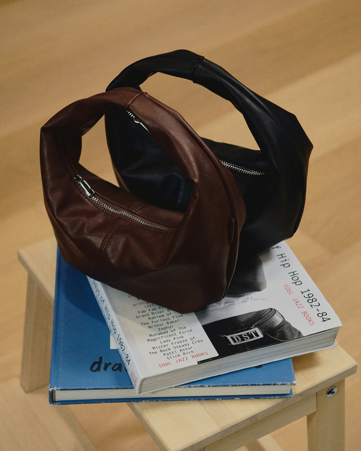 韓国 バッグ ミニマル 20代 30代 40代