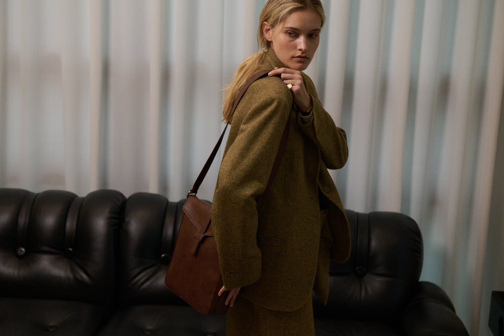 韓国 人気のバッグ Requisite ショルダーバッグ