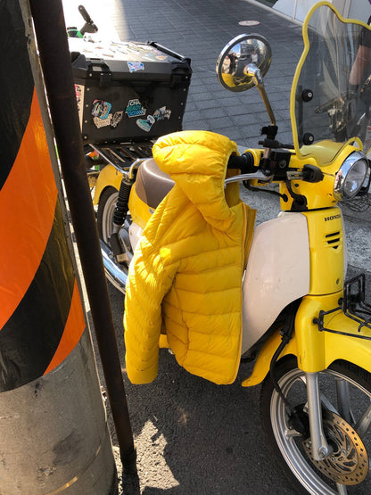 秋冬アウター イエローダウンジャケット