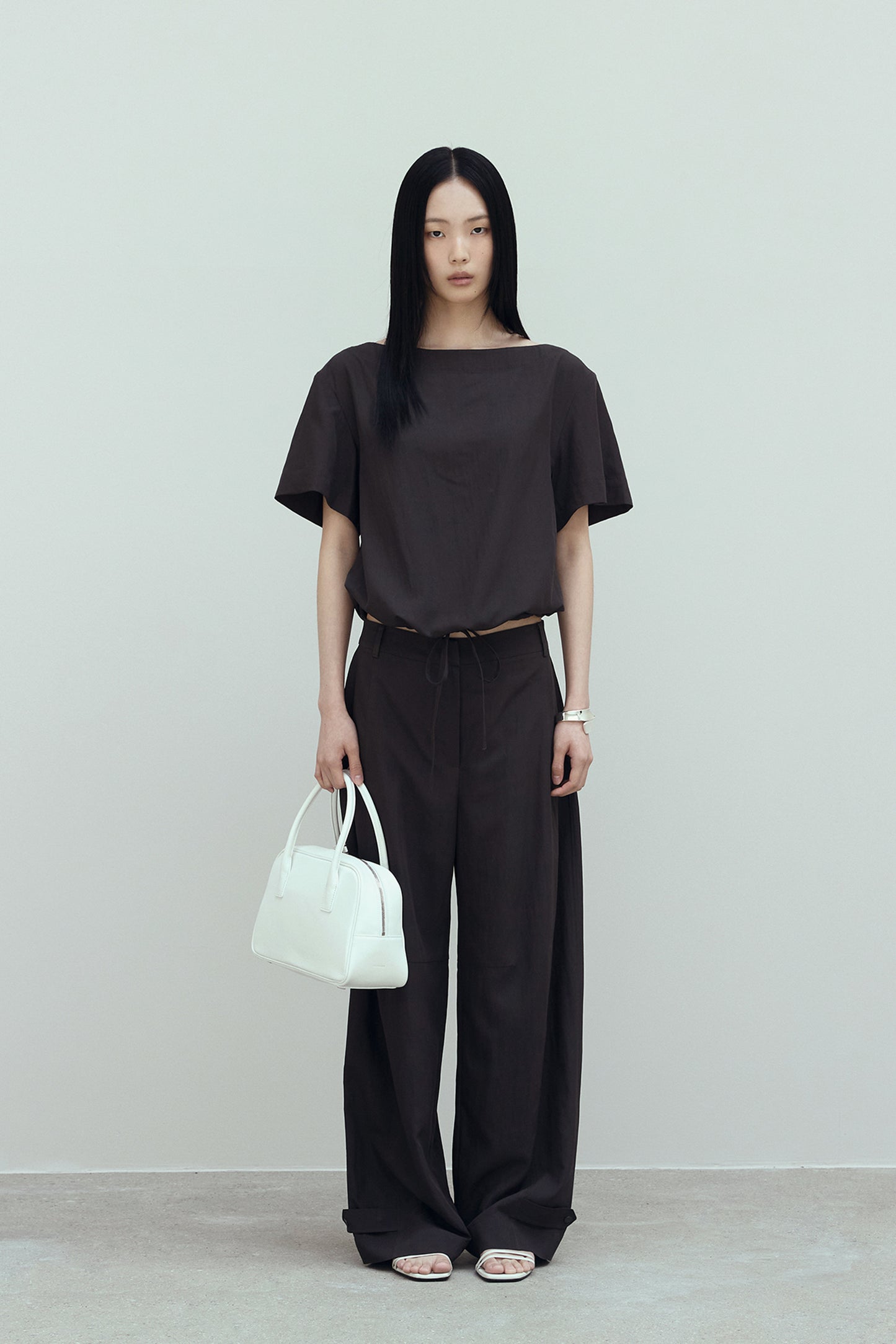 [BLOSSOM H COMPANY 2025SS] ALVIN BARREL PANTS