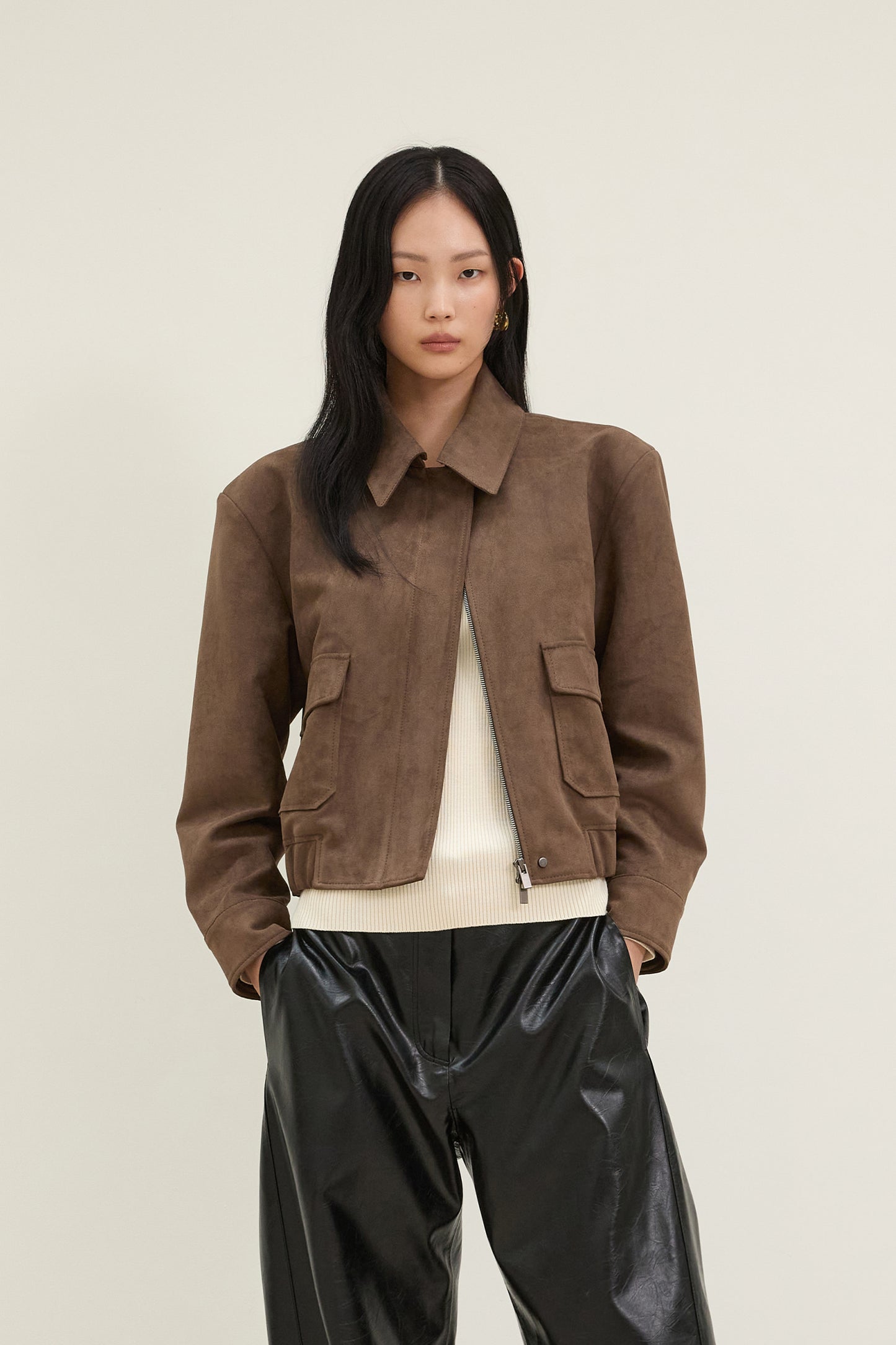 【BLOSSOM H COMPANY 2025AW】GAEIL SUEDE CROP JACKET