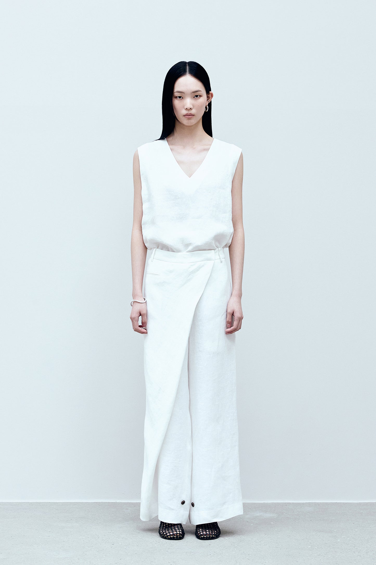 [BLOSSOM H COMPANY 2025SS] RNEL LINEN WRAP PANTS