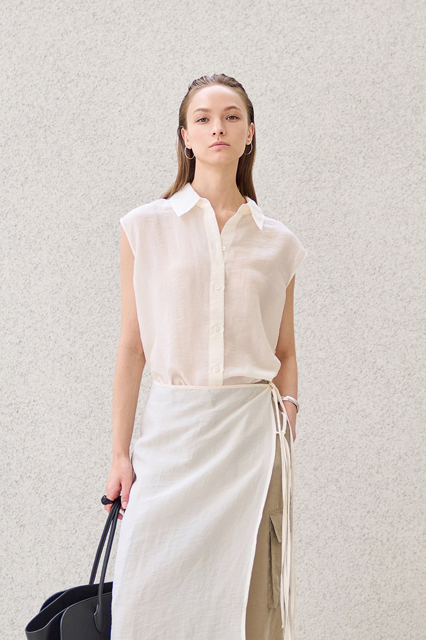 [BLOSSOM H COMPANY 2025SS] FRAE SLEEVELESS SHIRTS