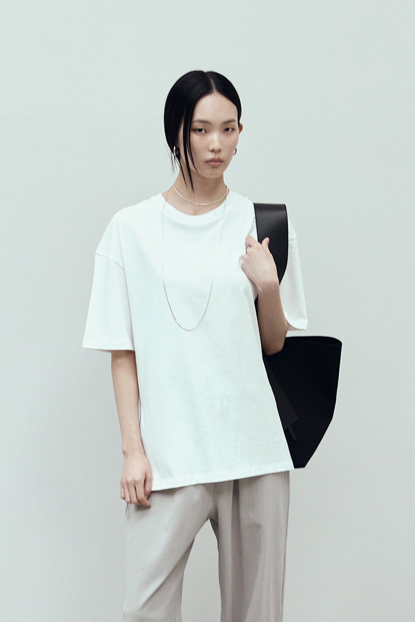 [BLOSSOM H COMPANY 2025SS] AUBE OVER-FIT T-SHIRT