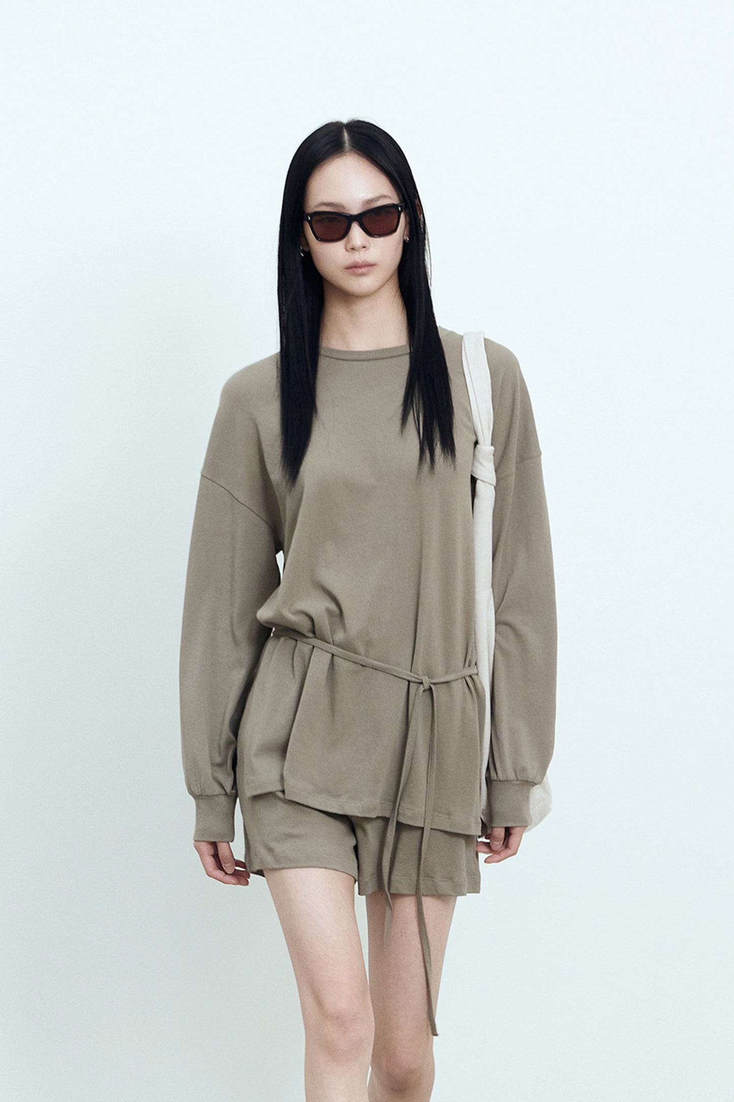 [BLOSSOM H COMPANY 2025SS] CODE LINEN LONG-SLEEVE TEE