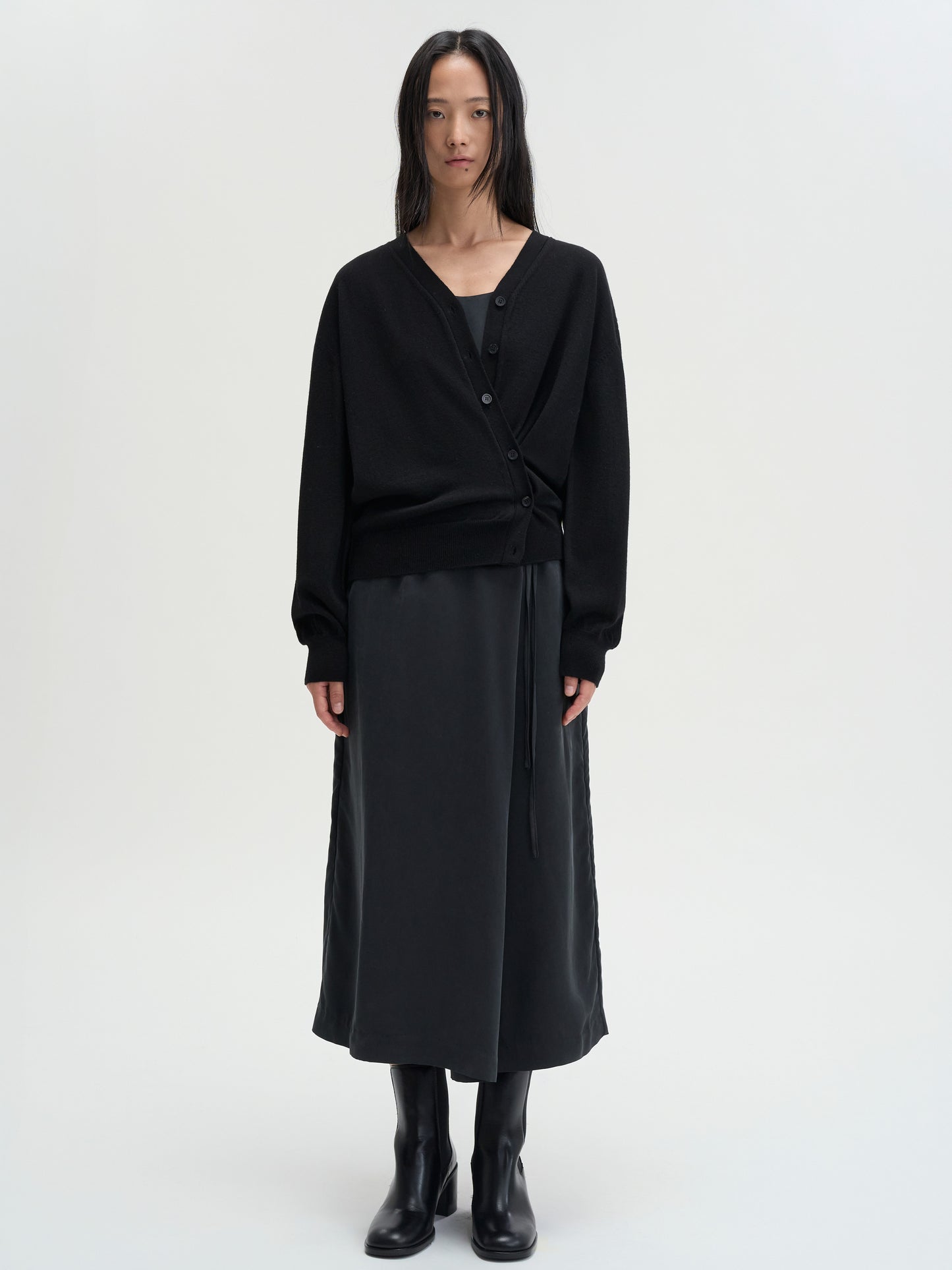 【MAGJAY 2025AW】Uno Wool 100 Cross Cardigan