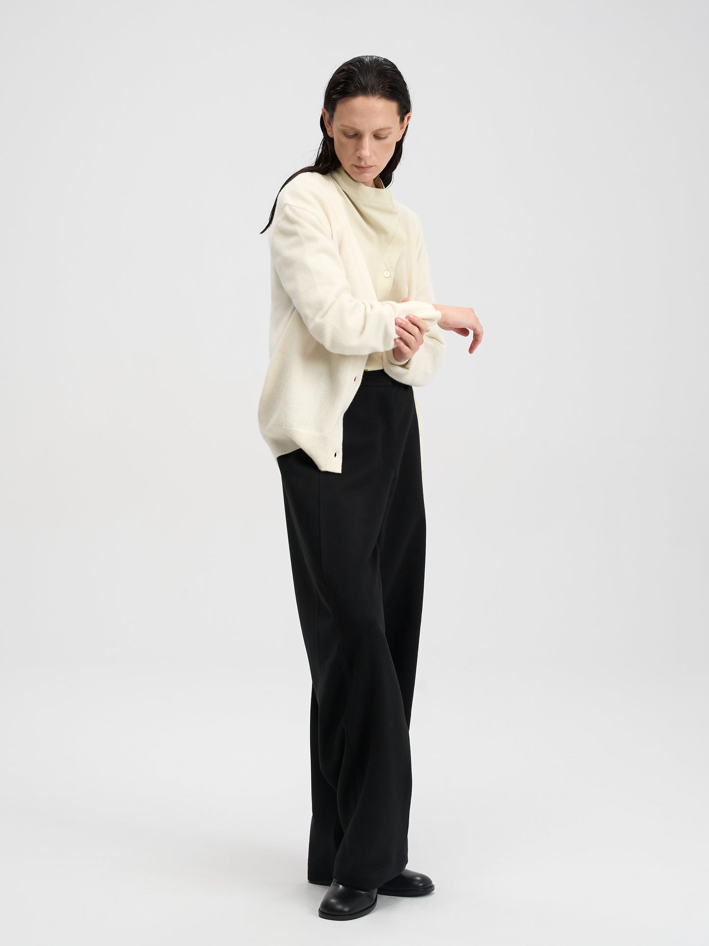 【MAGJAY 2025AW】Wool Blend Essential Cardigan