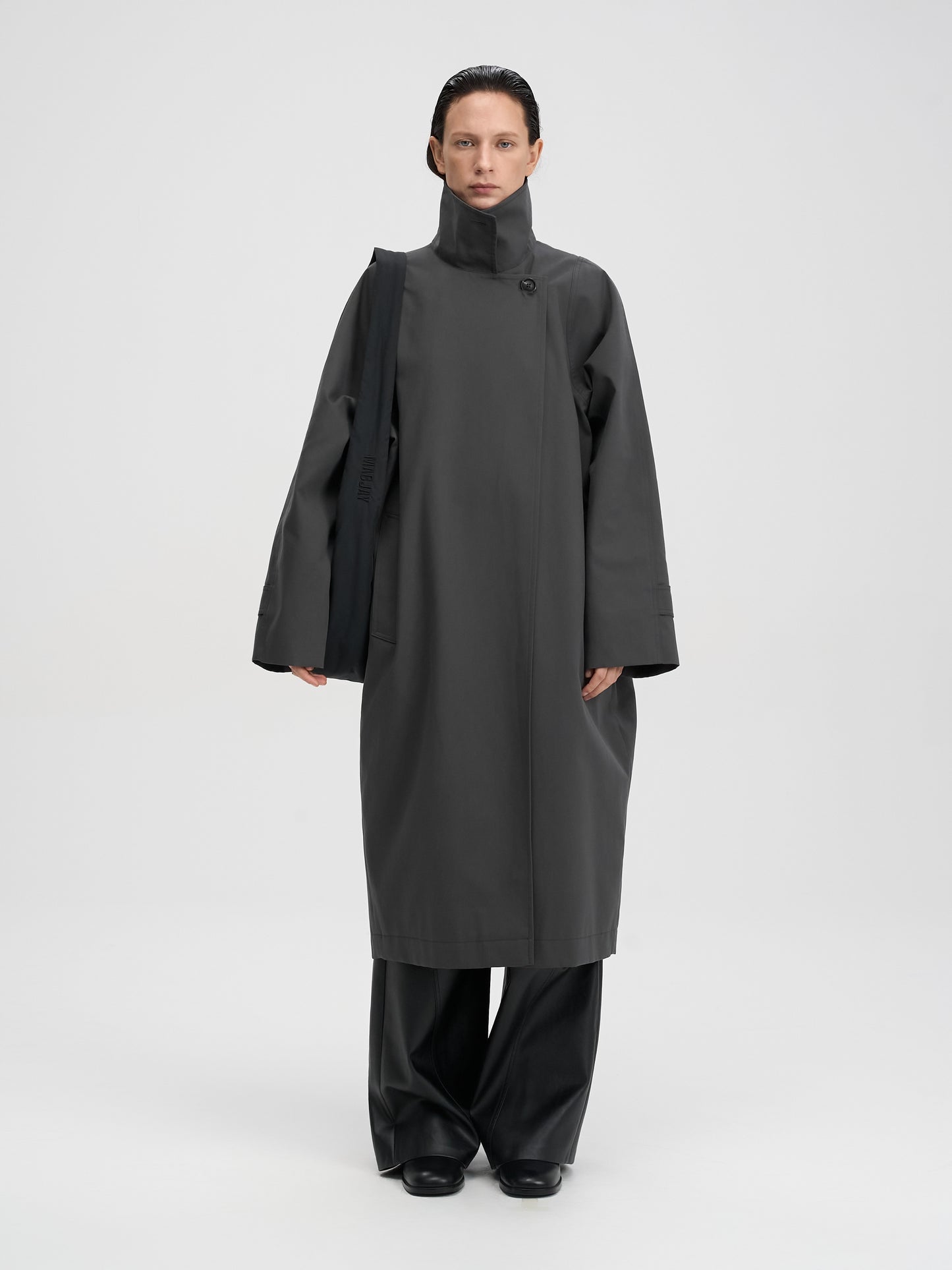 【MAGJAY 2025AW】High-neck Cocoon trench coat