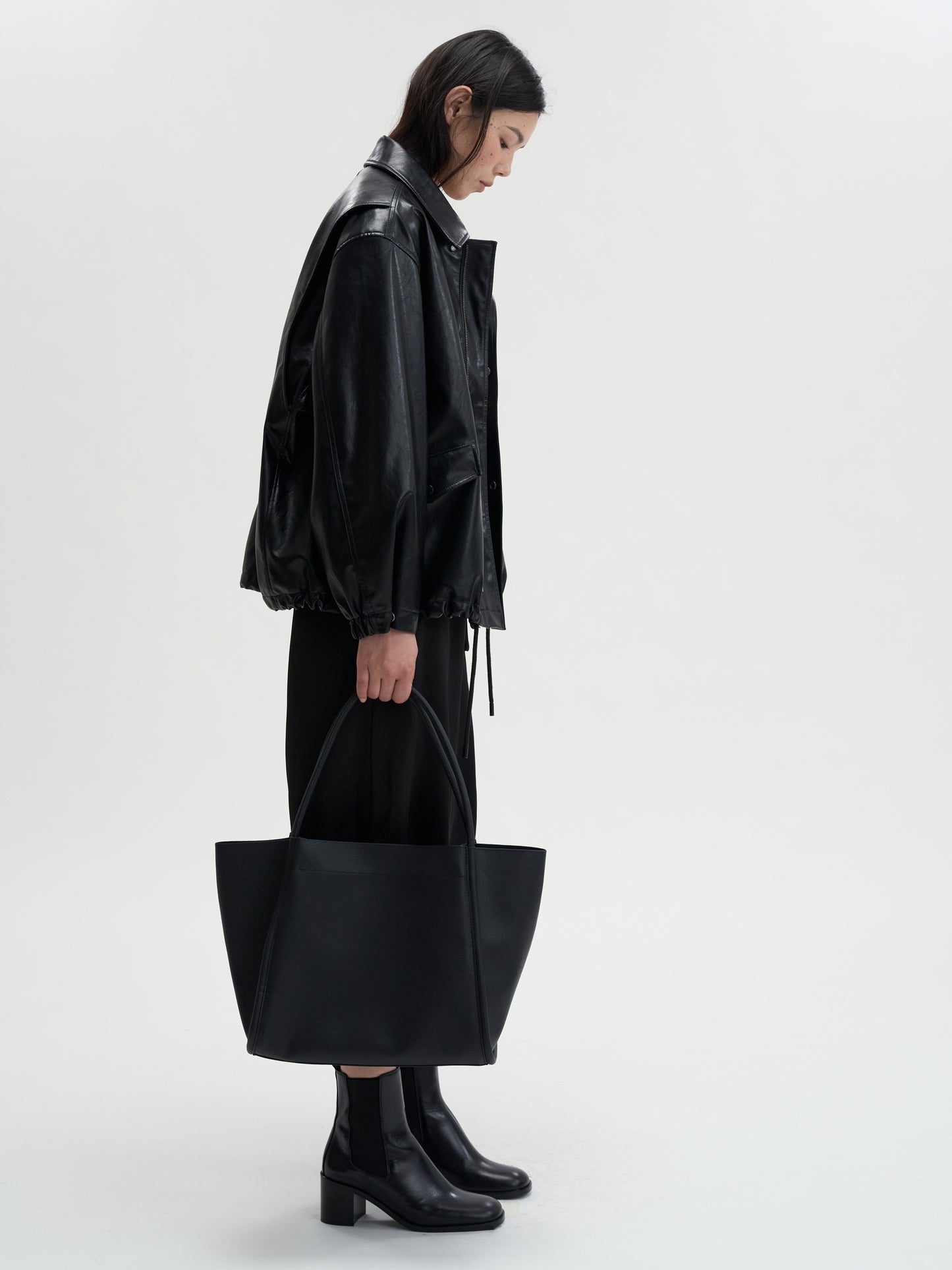 【MAGJAY 2025AW】Volume Leather Bomber Jacket