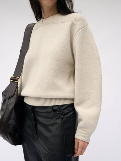 [MAGJAY 2025AW] Wool Curved Sleeve Knitwear