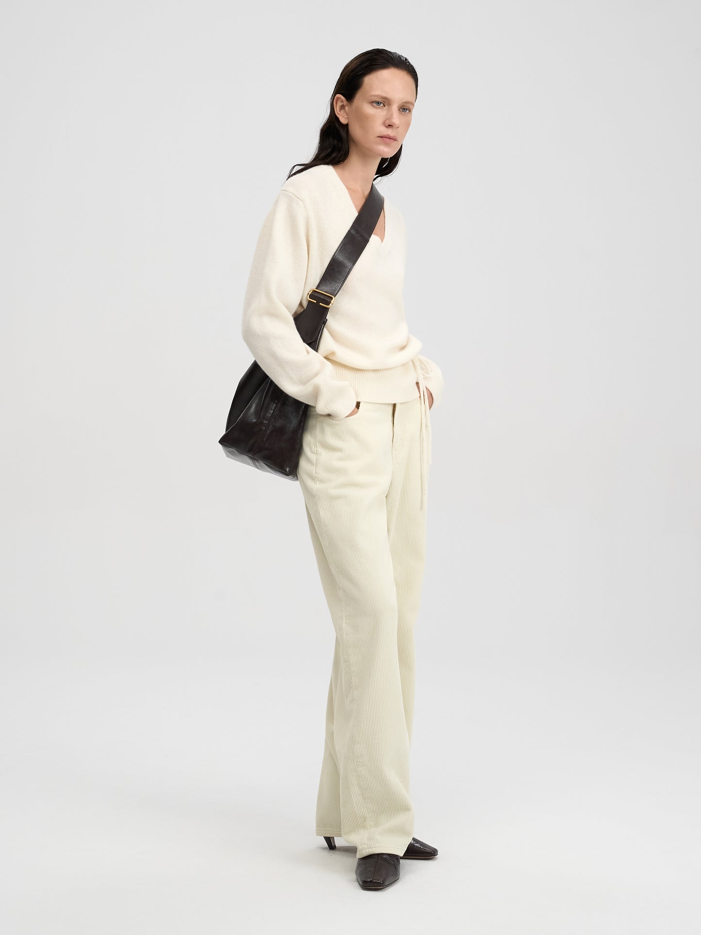 【MAGJAY 2025AW】Woolly Belted V-neck Knitwear