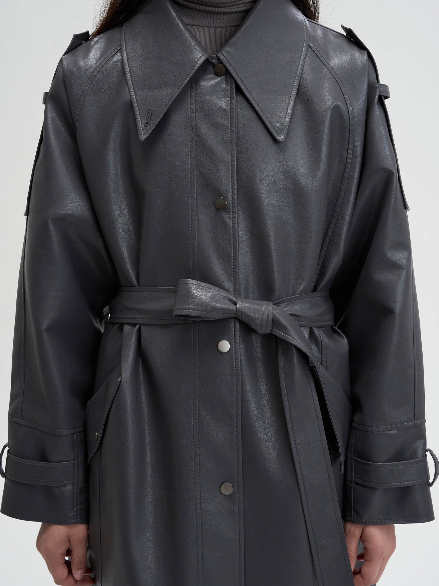 【MAGJAY 2025AW】Mod Leather Trench Coat - Gray