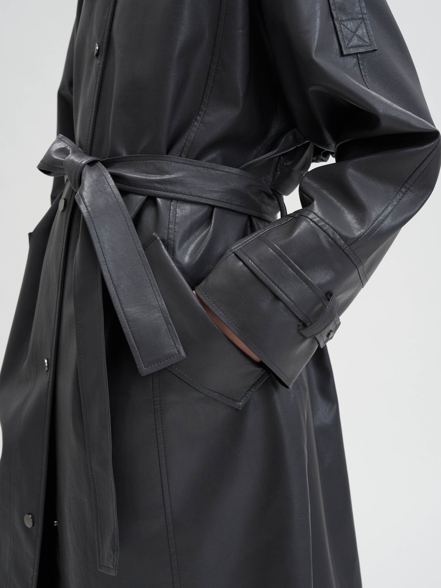 【MAGJAY 2025AW】Mod Leather Trench Coat - Gray