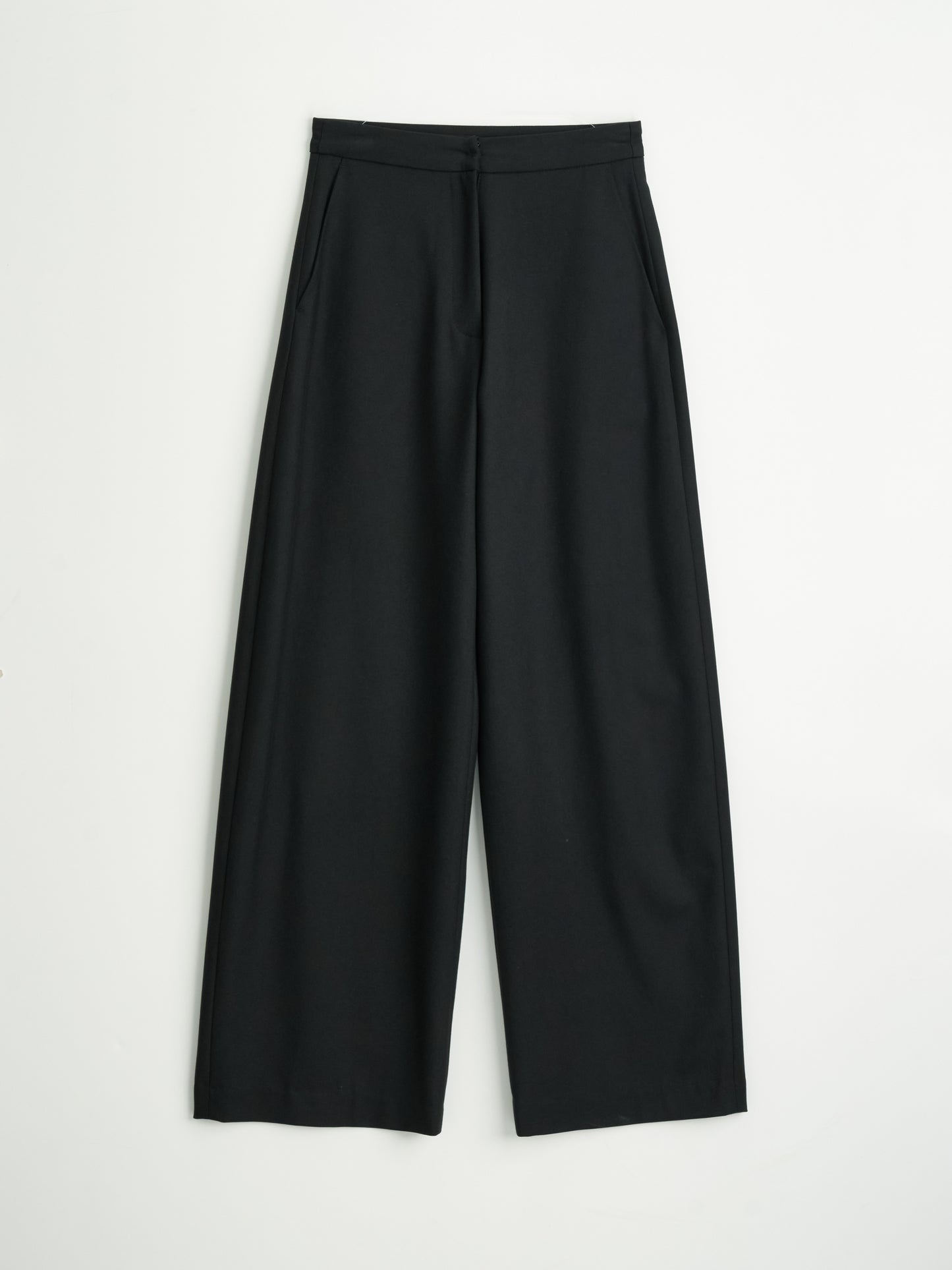 【MAGJAY 2025AW】Soft Flow Curved Pants