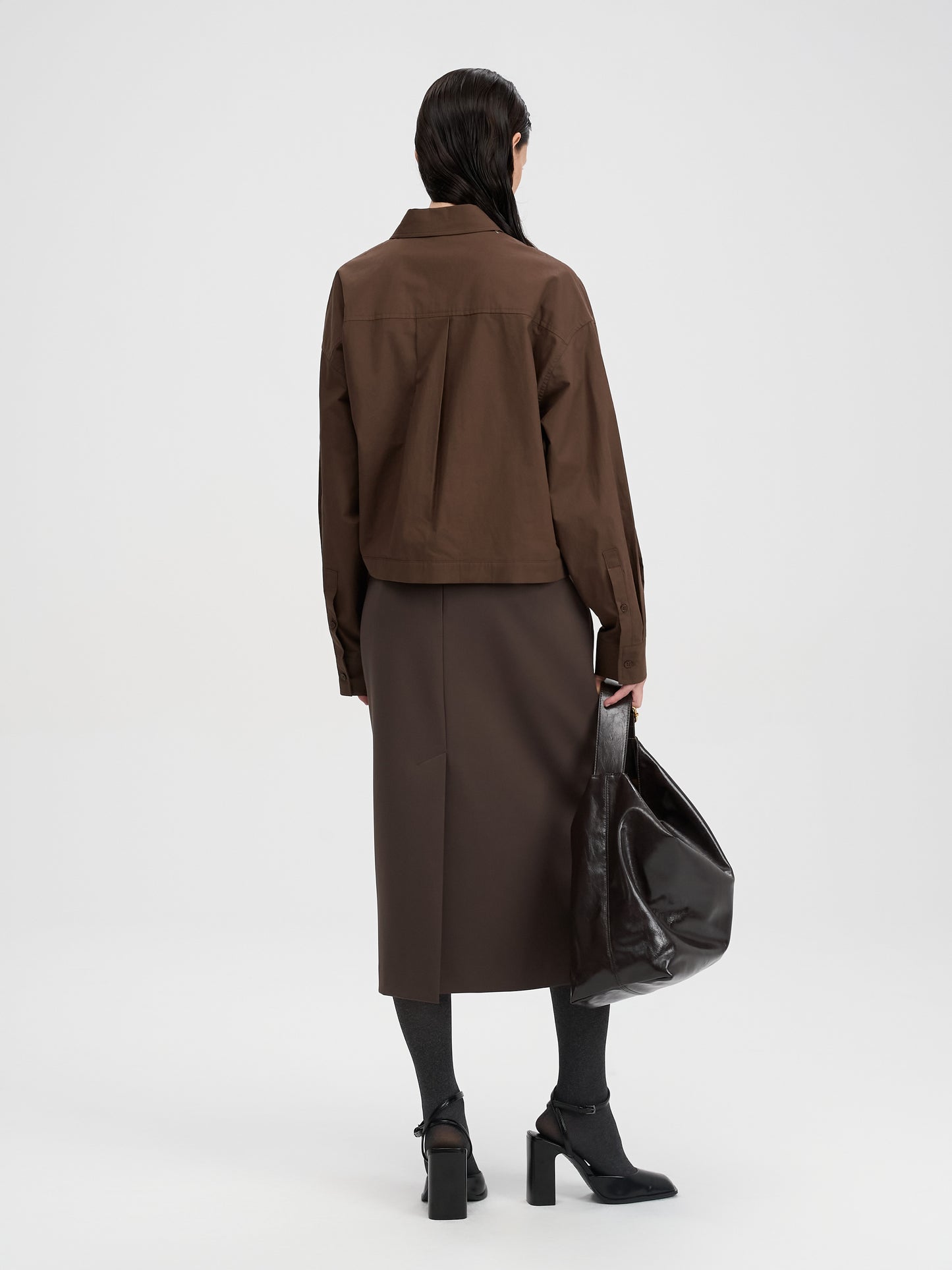 【MAGJAY 2025AW】Uno Soft Twisted Crop Shirt