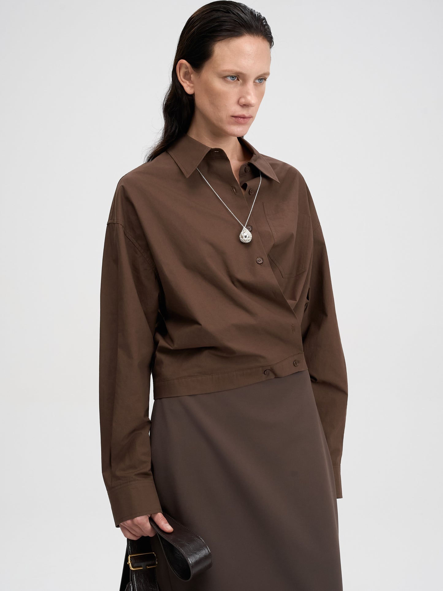 【MAGJAY 2025AW】Uno Soft Twisted Crop Shirt