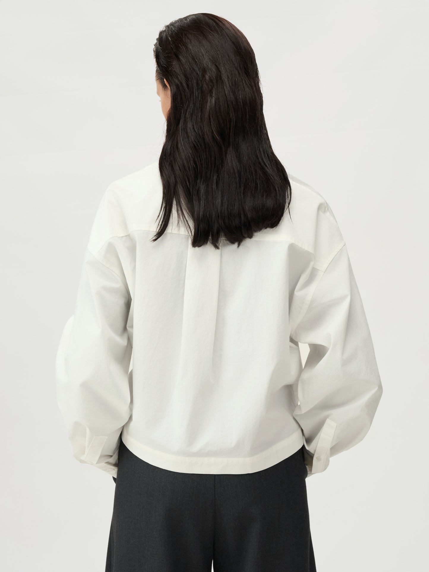 【MAGJAY 2025AW】Uno Soft Twisted Crop Shirt