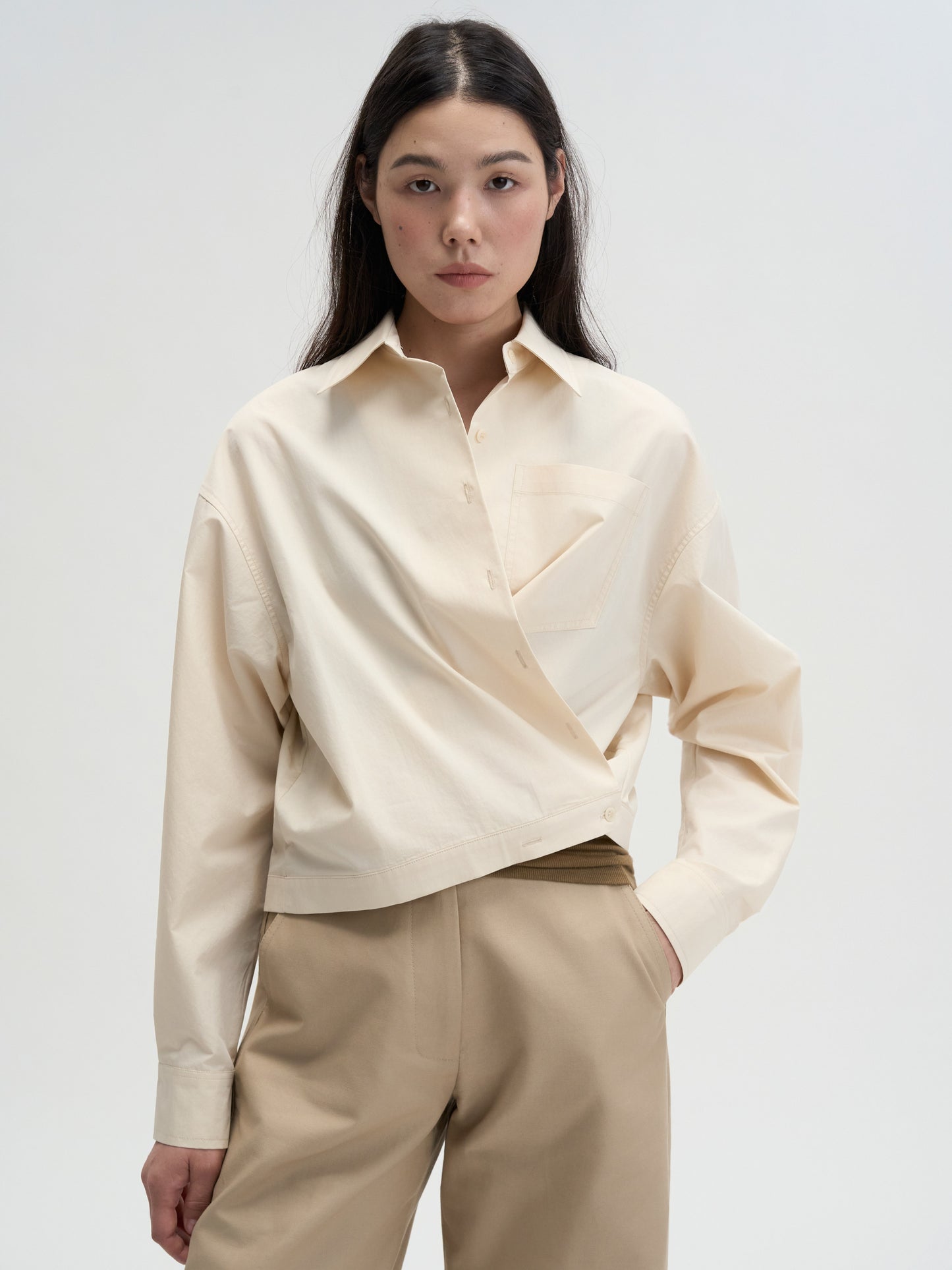 【MAGJAY 2025AW】Uno Soft Twisted Crop Shirt