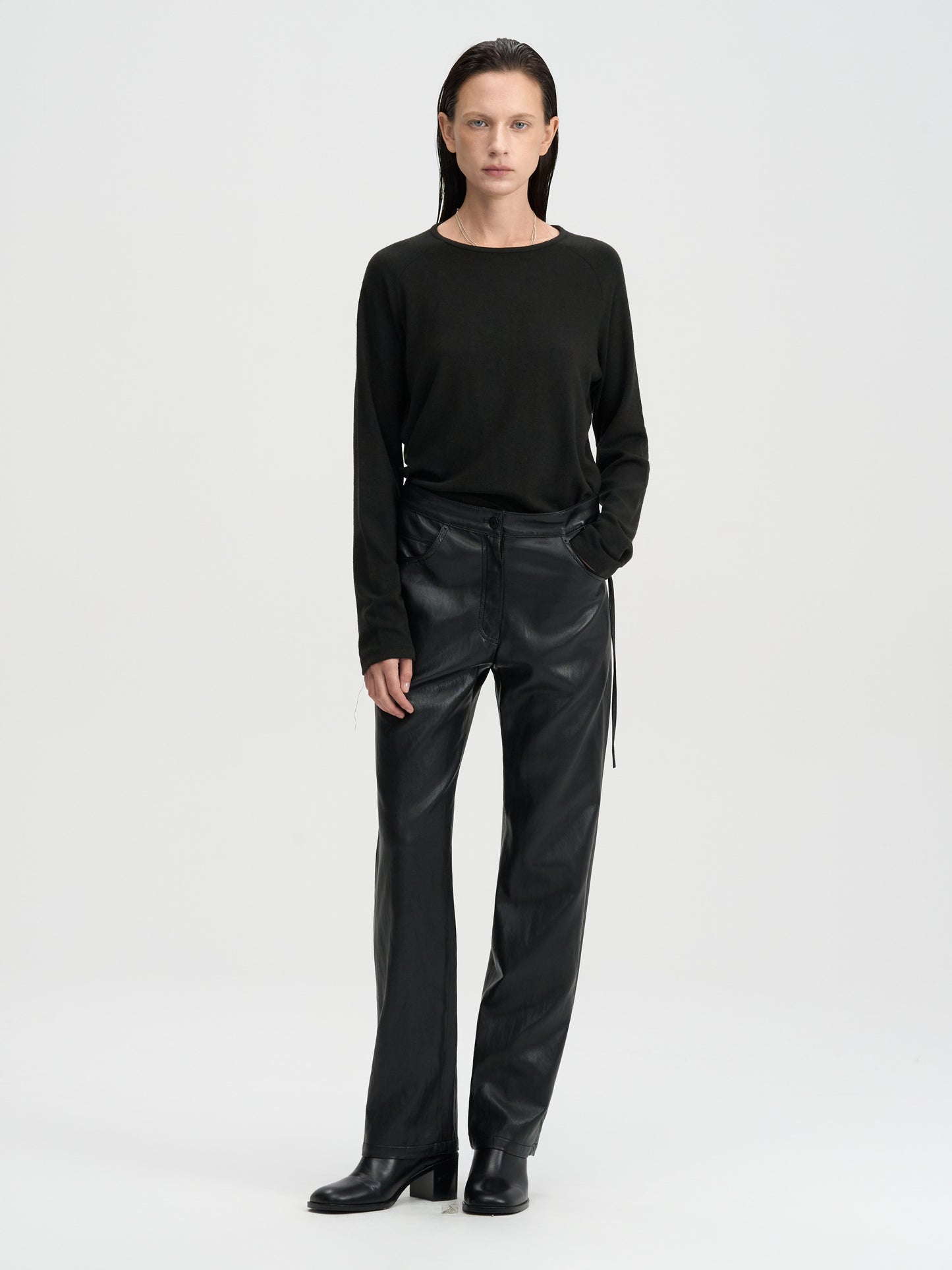 【MAGJAY 2025AW】Soft Binding Raglan T-Shirt - Black