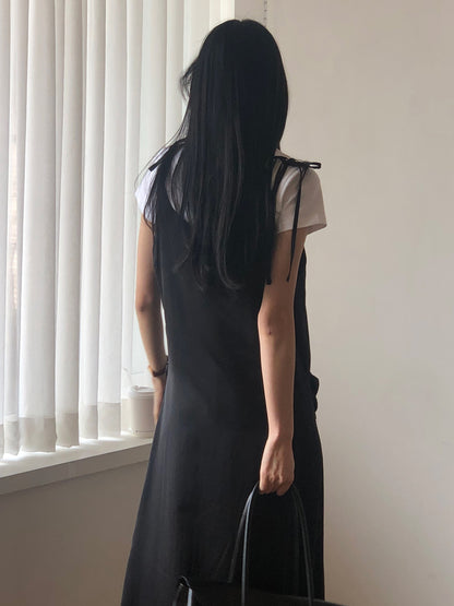 【REPELLER 2025SS】Satin Pleated Dress