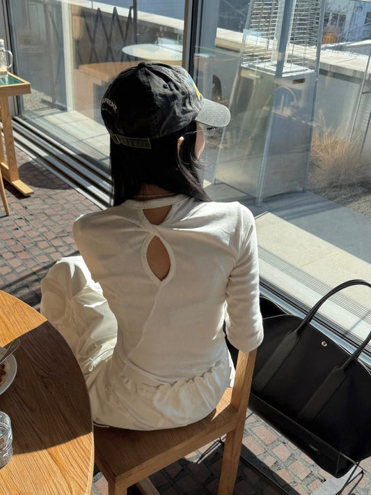 6. TOPDRESSING コースツイストTシャツ 着用モデル 164cm 後ろ姿 韓国ファッション
